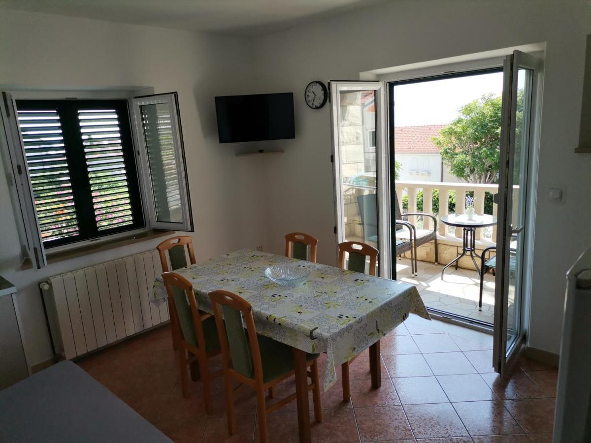 Matko 1 Apartment Bol Ngoại thất bức ảnh