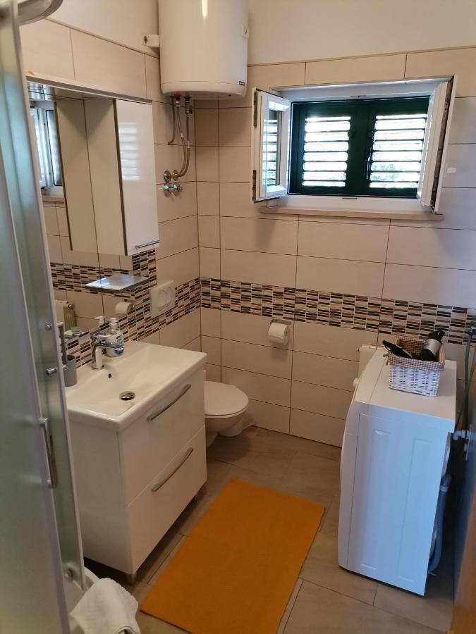 Matko 1 Apartment Bol Ngoại thất bức ảnh
